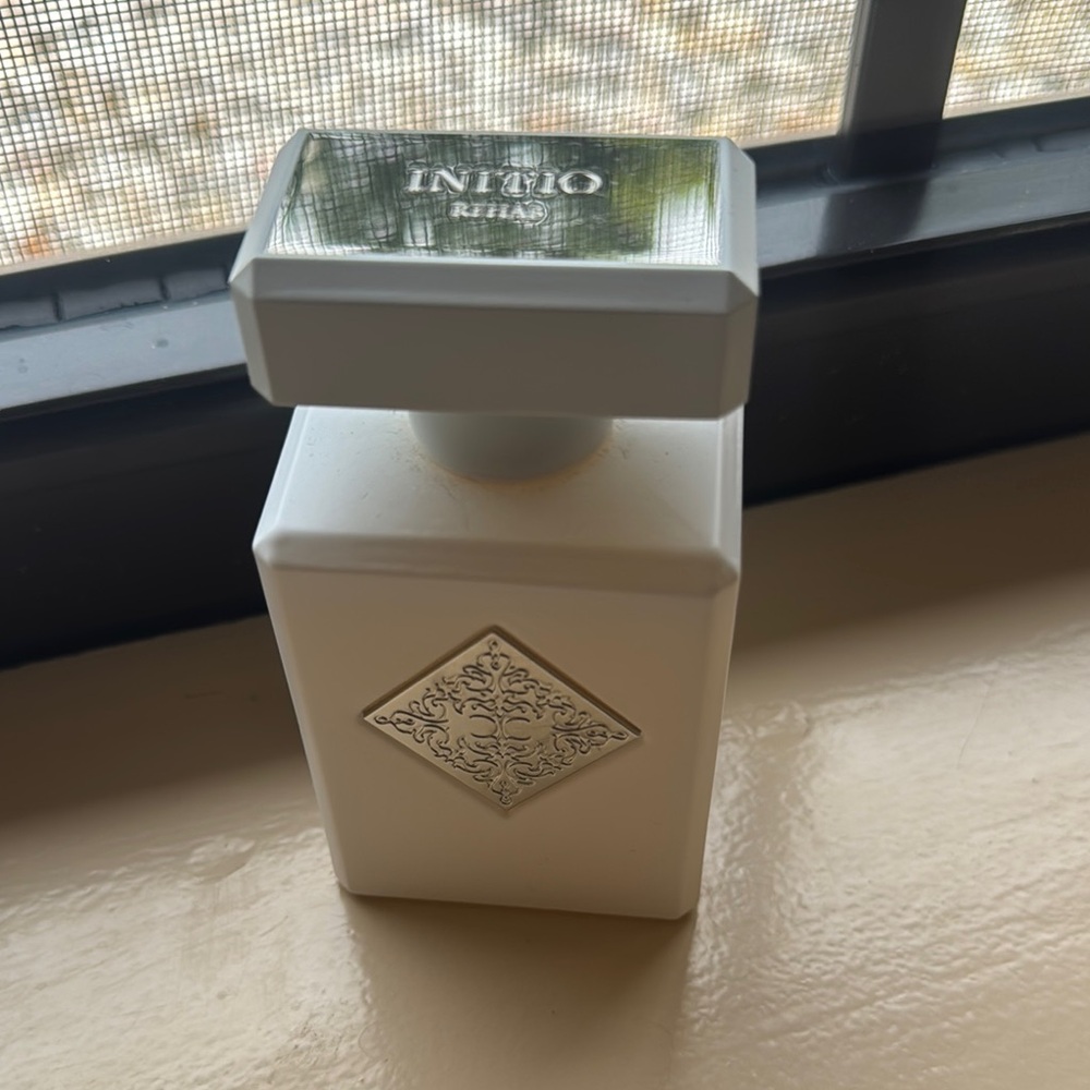 Initio Parfums rehab